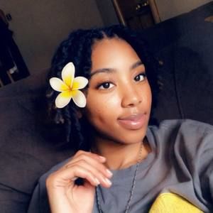 Meet your Posher, Janese